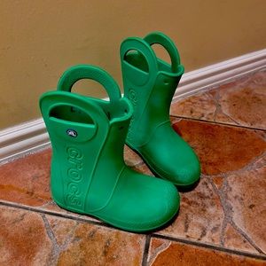Ribbit Rain boots